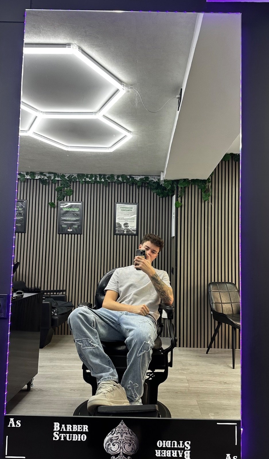 Aran Salido, barbero